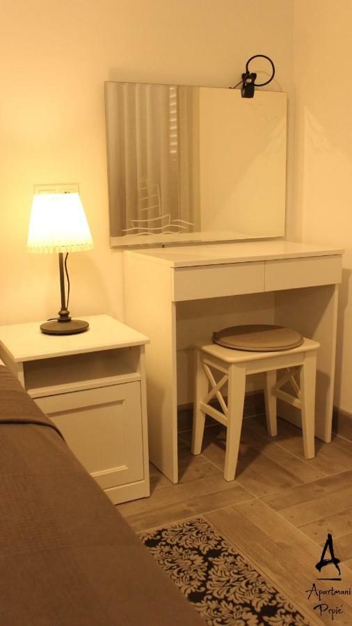 Apartmani Prpic Razanac Exterior photo